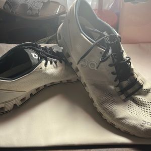 White black size 10 wide worn-ish on clouds running shoe